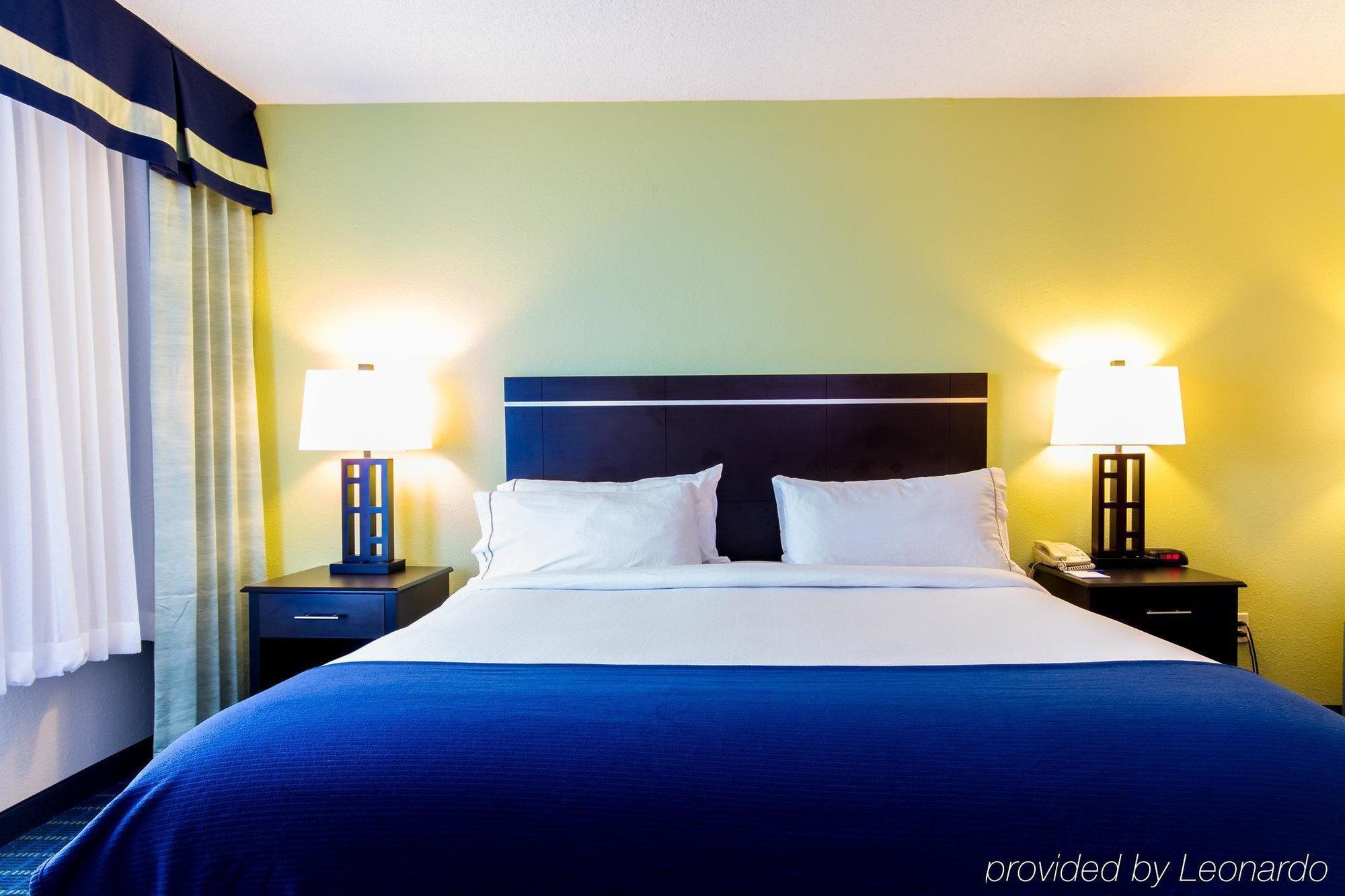 Holiday Inn Express Hotel & Suites Montgomery Boyd-Cooper Parkway By Ihg Eksteriør billede