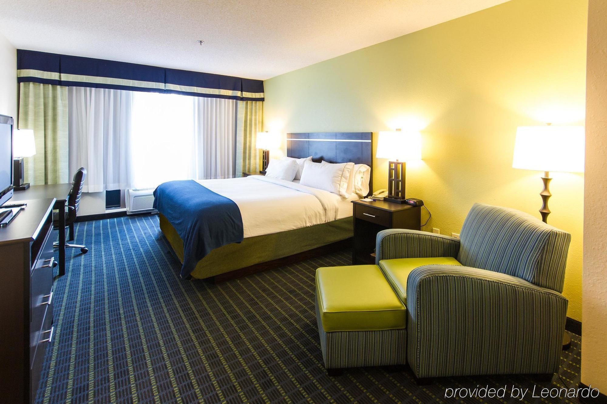 Holiday Inn Express Hotel & Suites Montgomery Boyd-Cooper Parkway By Ihg Eksteriør billede