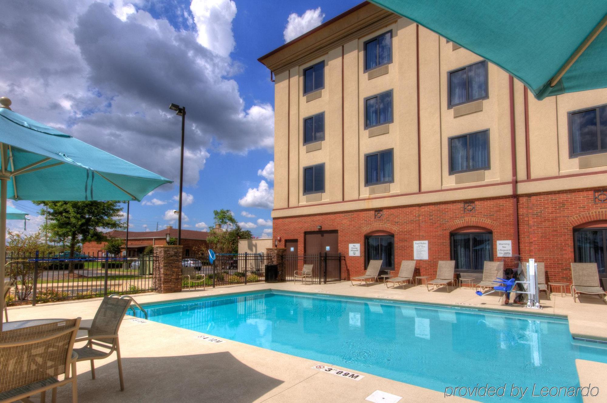 Holiday Inn Express Hotel & Suites Montgomery Boyd-Cooper Parkway By Ihg Eksteriør billede