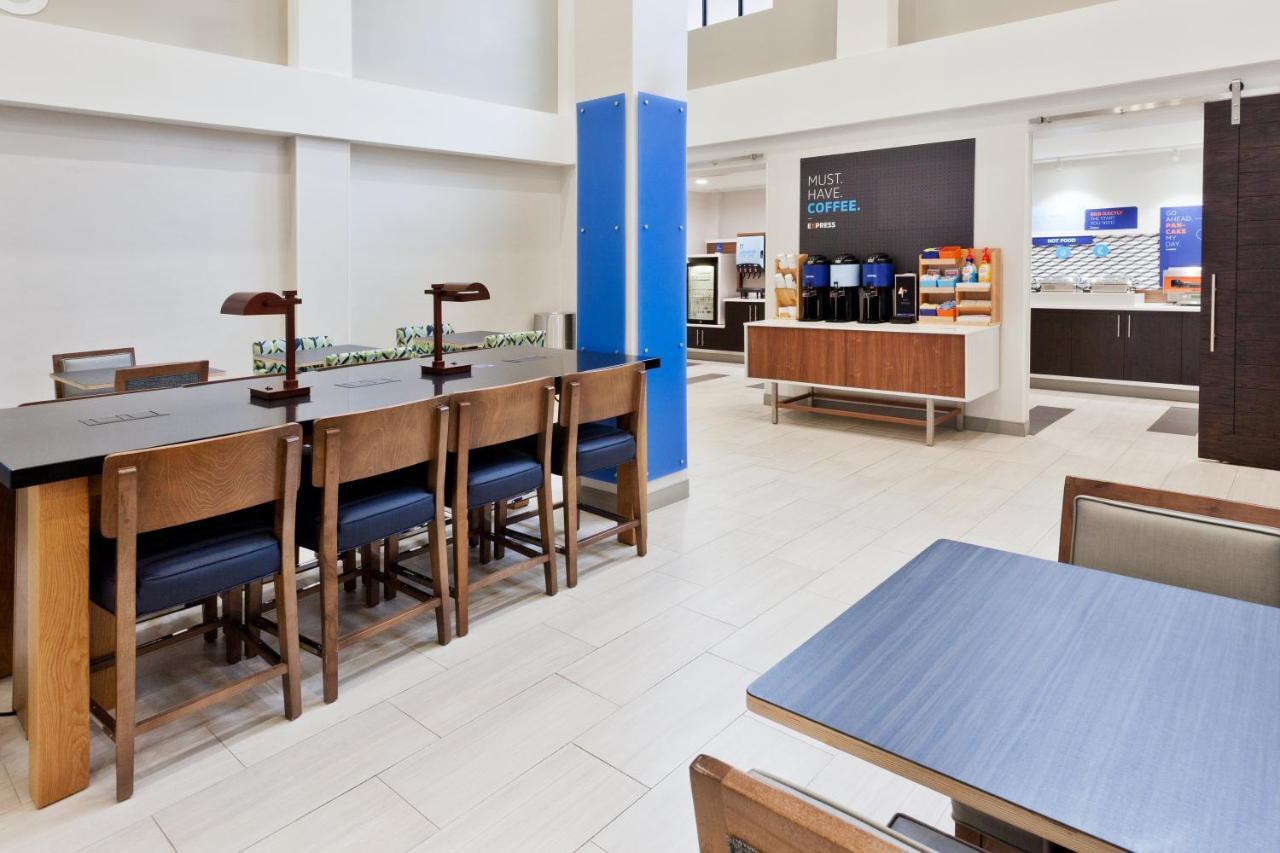 Holiday Inn Express Hotel & Suites Montgomery Boyd-Cooper Parkway By Ihg Eksteriør billede